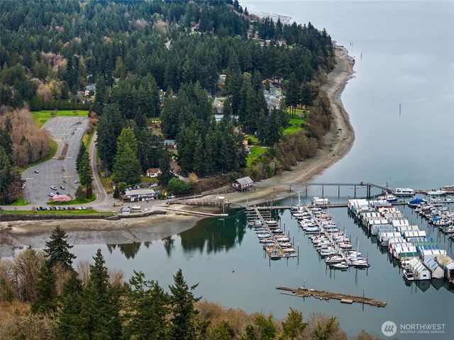 2590 NE William E Sutton Road, Bremerton, WA 98311