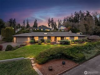 2590 NE William E Sutton Road, Bremerton, WA 98311