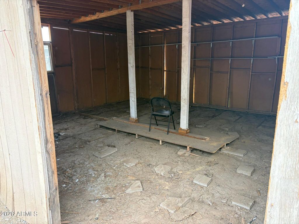 Image 14 of property listing at 2045 S 6TH Avenue, Phoenix, AZ 85003
