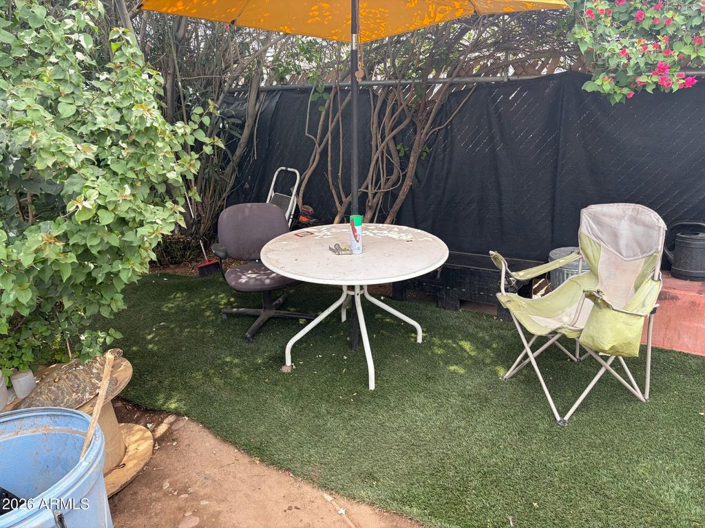 Image 34 of property listing at 2045 S 6TH Avenue, Phoenix, AZ 85003