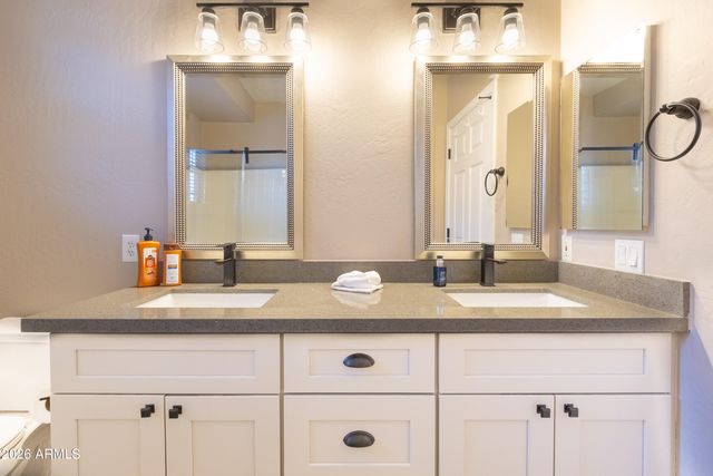 11500 E COCHISE Drive 2011, Scottsdale, AZ 85259