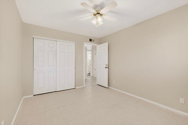 2705 Mountain Road NW, Albuquerque, NM 87104