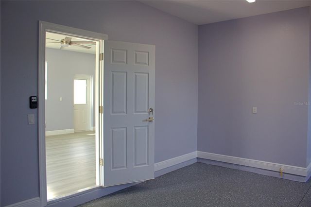 7222 WAYCROSS AVENUE, Tampa, FL 33619