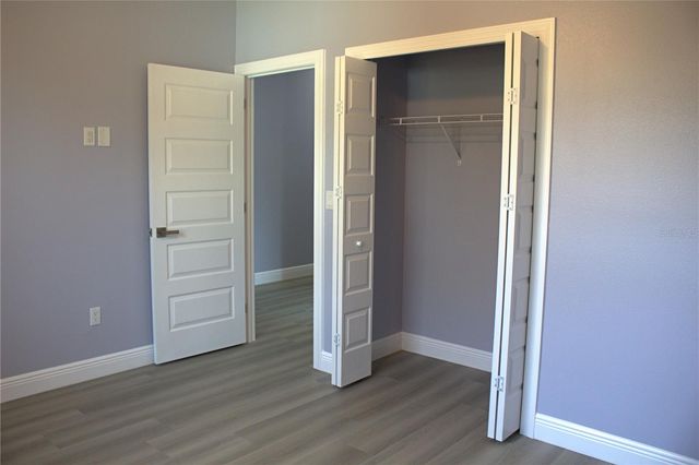 7222 WAYCROSS AVENUE, Tampa, FL 33619