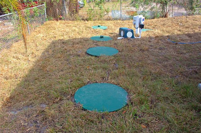 7222 WAYCROSS AVENUE, Tampa, FL 33619