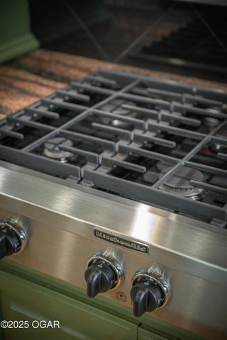 1704 Liam Street, Carthage, MO 64836