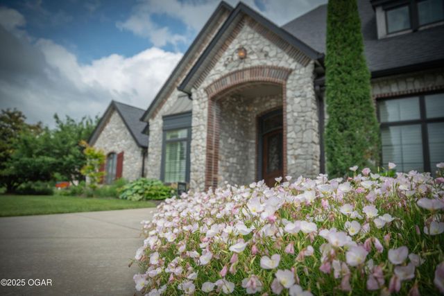 1704 Liam Street, Carthage, MO 64836