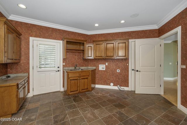 1704 Liam Street, Carthage, MO 64836