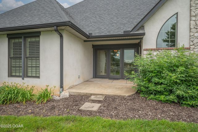 1704 Liam Street, Carthage, MO 64836