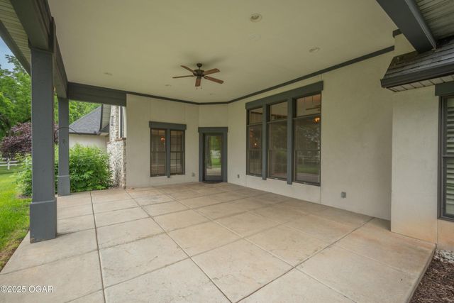 1704 Liam Street, Carthage, MO 64836