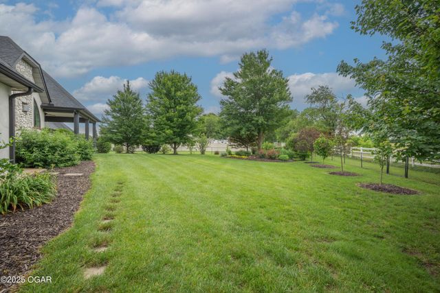 1704 Liam Street, Carthage, MO 64836