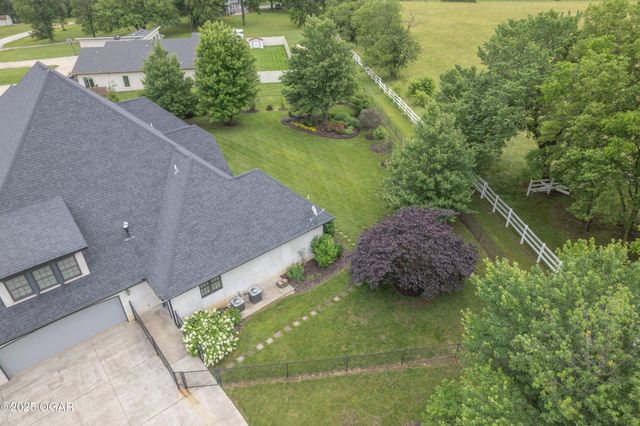 1704 Liam Street, Carthage, MO 64836