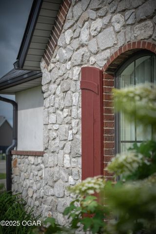 1704 Liam Street, Carthage, MO 64836