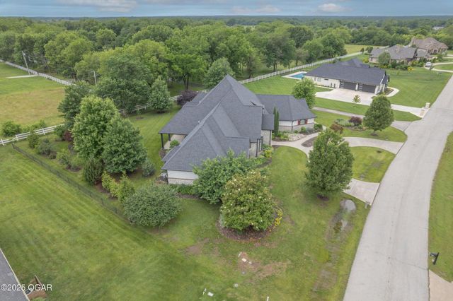 1704 Liam Street, Carthage, MO 64836