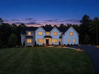 2 Cynthia Circle, Wenham, MA 01984