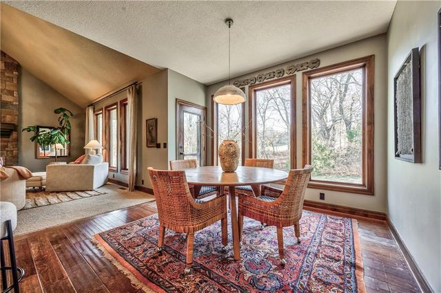 4941 Noland Road, Shawnee, KS 66216