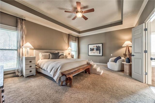 4941 Noland Road, Shawnee, KS 66216