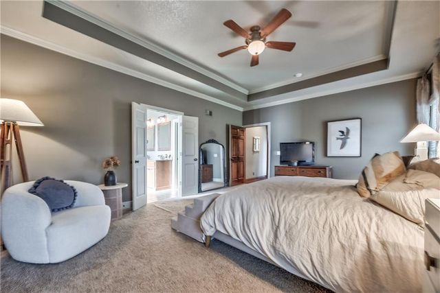 4941 Noland Road, Shawnee, KS 66216