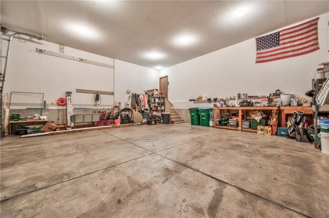 4941 Noland Road, Shawnee, KS 66216