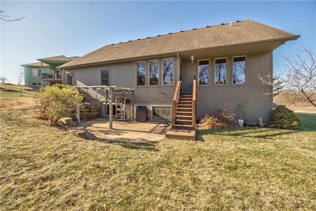 4941 Noland Road, Shawnee, KS 66216