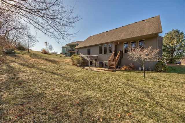 4941 Noland Road, Shawnee, KS 66216