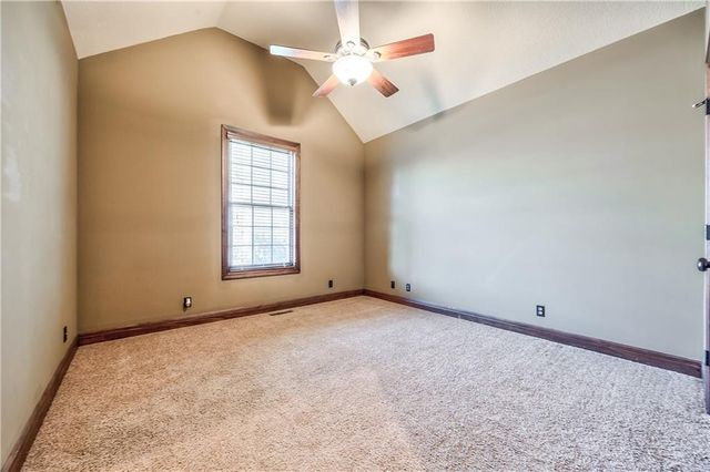 4941 Noland Road, Shawnee, KS 66216