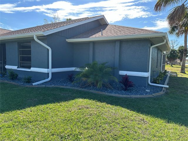 61 MARK TWAIN LANE, Rotonda West, FL 33947