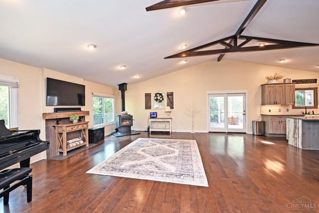 6379 Derbyshire Lane, Miami Twp, OH 45140