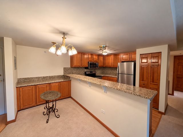 1111 Burlington Avenue 312, Lisle, IL 60532