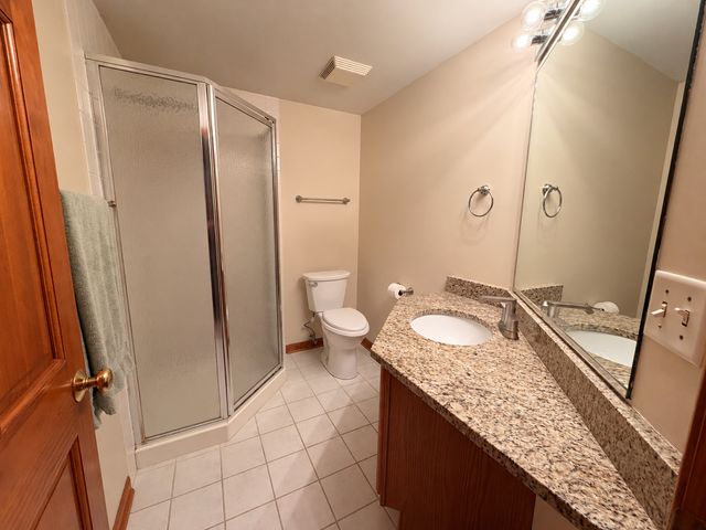 1111 Burlington Avenue 312, Lisle, IL 60532