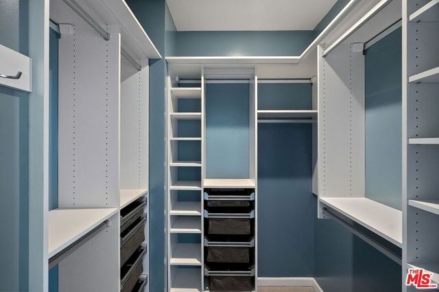 1625 Granville Avenue 301, Los Angeles, CA 90025