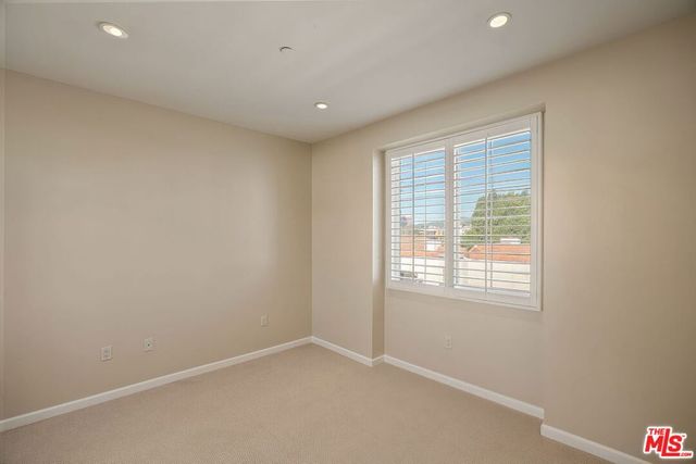 1625 Granville Avenue 301, Los Angeles, CA 90025