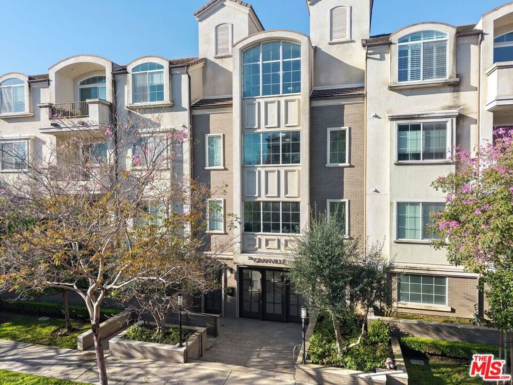 1625 Granville Avenue 301, Los Angeles, CA 90025