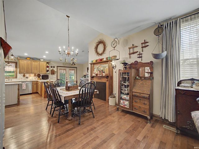 11501 Old State Road, Evansville, IN 47725