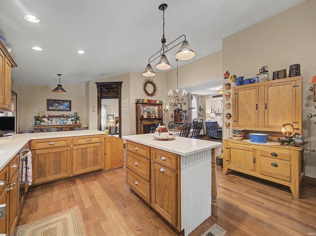 11501 Old State Road, Evansville, IN 47725