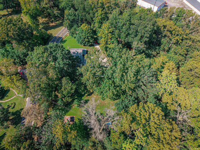 11501 Old State Road, Evansville, IN 47725