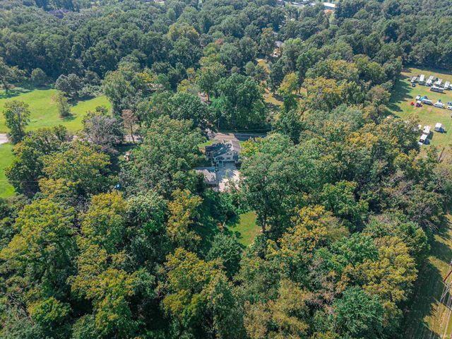 11501 Old State Road, Evansville, IN 47725