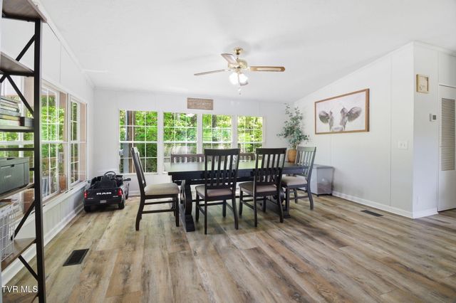 150 Carlton Ridge Lane, Greeneville, TN 37745