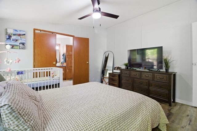 150 Carlton Ridge Lane, Greeneville, TN 37745