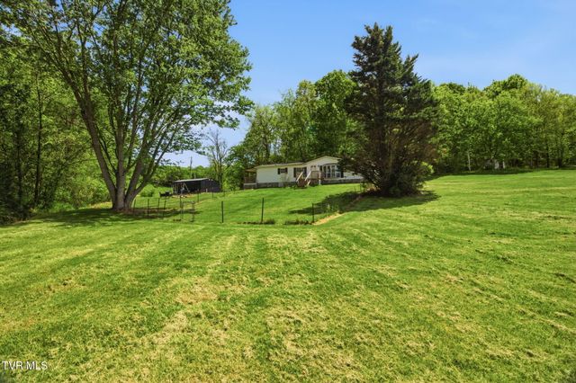 150 Carlton Ridge Lane, Greeneville, TN 37745