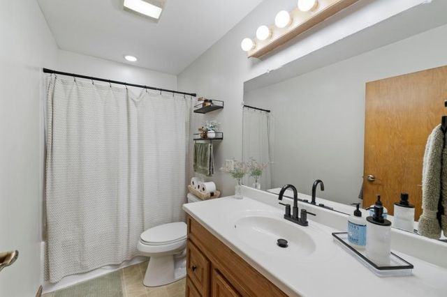 4301 Madison Street NE, Columbia Heights, MN 55421