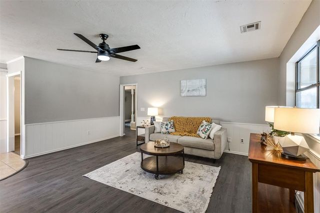 6013 Greenview Drive, Oklahoma City, OK 73135