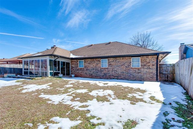 6013 Greenview Drive, Oklahoma City, OK 73135