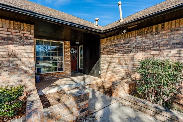 6013 Greenview Drive, Oklahoma City, OK 73135