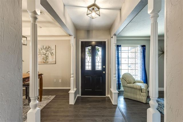 6013 Greenview Drive, Oklahoma City, OK 73135