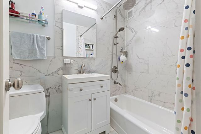 8710 51st Ave Apt 1C, New York City, NY 11373