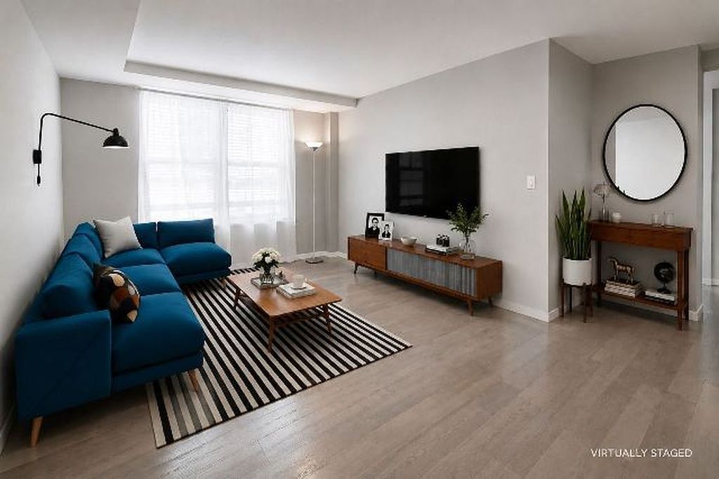 8710 51st Ave Apt 1C, New York City, NY 11373
