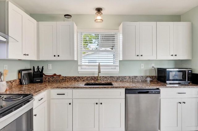 1403 SHARON DRIVE, Deland, FL 32724