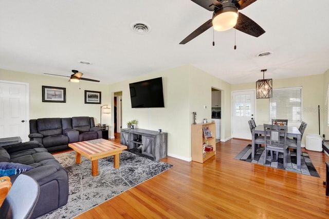 1403 SHARON DRIVE, Deland, FL 32724