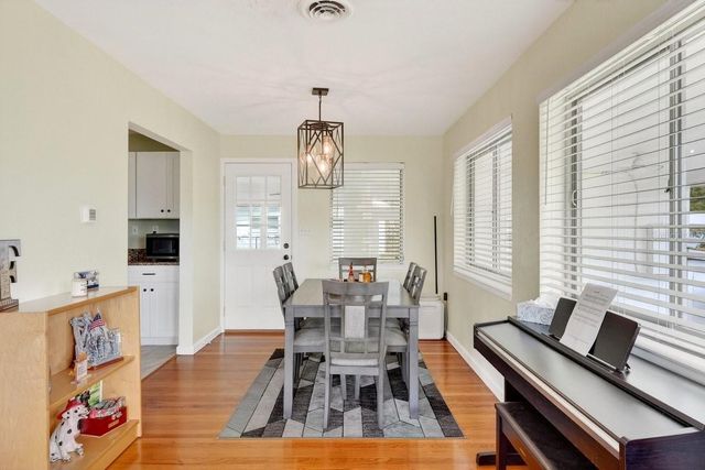 1403 SHARON DRIVE, Deland, FL 32724